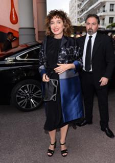 Valeria Golino feet photo thumbnail