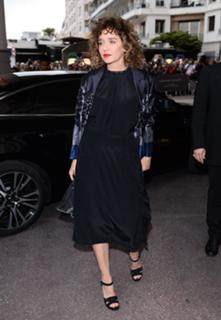 Valeria Golino feet photo thumbnail