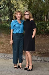 Valeria Golino feet photo thumbnail