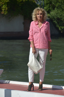 Valeria Golino feet photo thumbnail