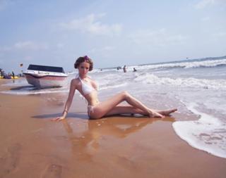 Valeria Lukyanova feet photo 1