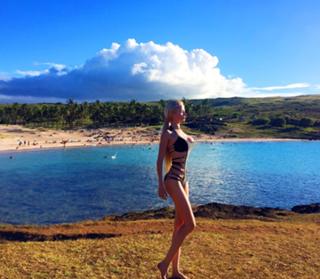 Valeria Lukyanova feet photo 13