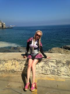 Valeria Lukyanova feet photo 8