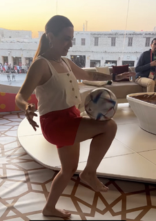 Valeria Marín feet photo 14