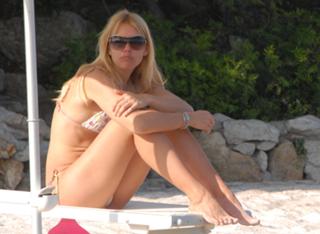 Valeria Mazza feet photo 4