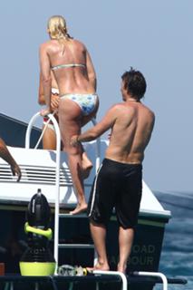 Valeria Mazza feet photo 11