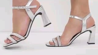 Valeria Mazza feet photo 9