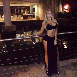 Valeria Orsini feet photo 12