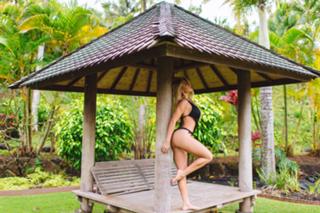 Valeria Orsini feet photo 8