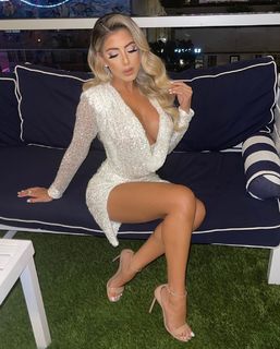 Valeria Orsini feet photo 17