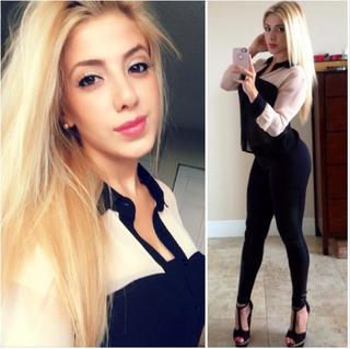 Valeria Orsini feet photo 9