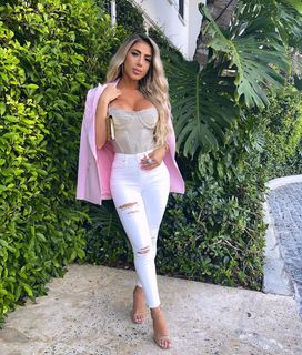 Valeria Orsini feet photo 7