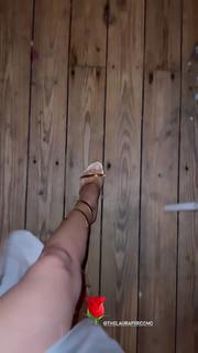 Valeria Orsini feet photo 9