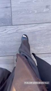 Valeria Orsini feet photo 4