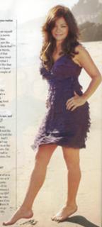 Valerie Bertinelli feet photo thumbnail
