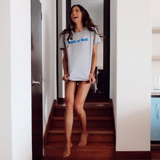 Valerie Domínguez feet photo 1