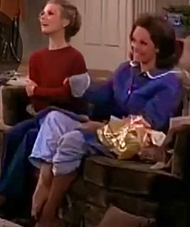 Valerie Harper feet photo 1