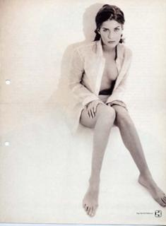 Valerie Niehaus feet photo thumbnail