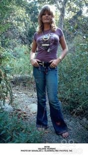 Valerie Perrine feet photo 6
