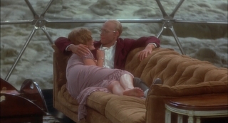 Valerie Perrine feet photo 3