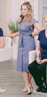 Valerie Stup feet photo thumbnail