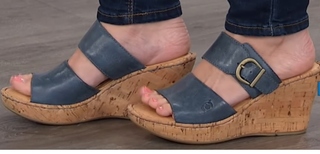 Valerie Stup feet photo thumbnail