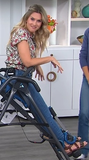 Valerie Stup feet photo thumbnail