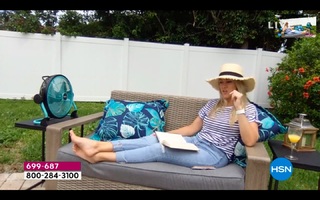 Valerie Stup feet photo thumbnail