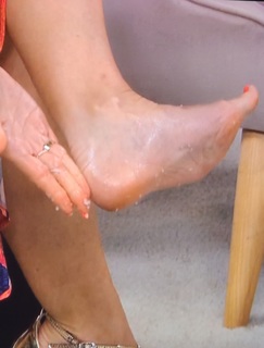 Valerie Stup feet photo thumbnail