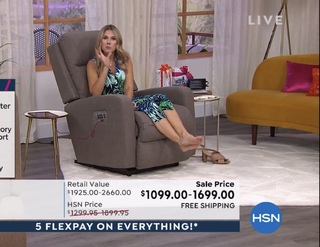 Valerie Stup feet photo thumbnail