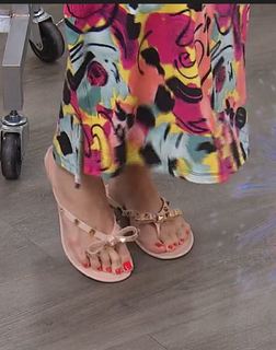 Valerie Stup feet photo thumbnail