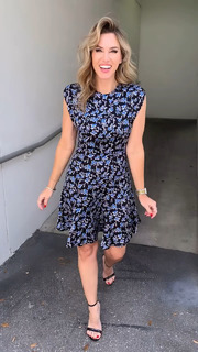 Valerie Stup feet photo thumbnail