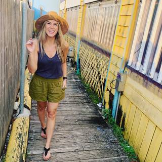 Valerie Stup feet photo thumbnail