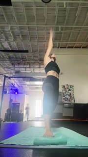 Valerie Stup feet photo thumbnail