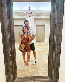 Valerie Stup feet photo thumbnail