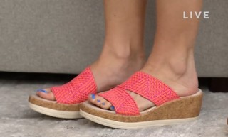 Valerie Stup feet photo thumbnail