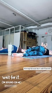 Valerie Stup feet photo thumbnail