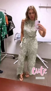 Valerie Stup feet photo thumbnail