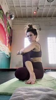 Valerie Stup feet photo thumbnail