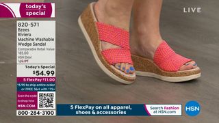 Valerie Stup feet photo thumbnail