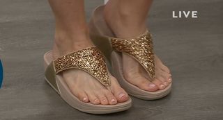 Valerie Stup feet photo thumbnail