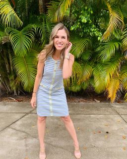 Valerie Stup feet photo thumbnail