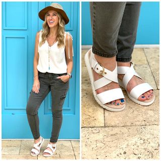 Valerie Stup feet photo thumbnail