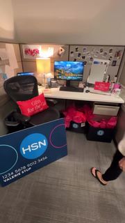 Valerie Stup feet photo thumbnail