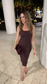 Valerie Stup feet photo thumbnail