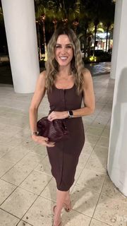 Valerie Stup feet photo thumbnail