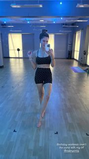 Valerie Stup feet photo 6