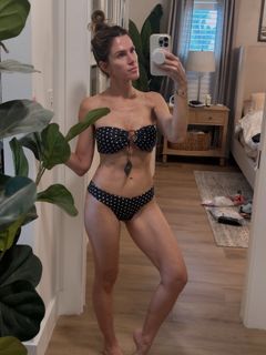 Valerie Stup feet photo 1