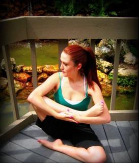 Valerie Wyndham feet photo thumbnail