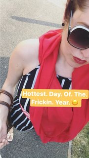 Valerie Wyndham feet photo thumbnail